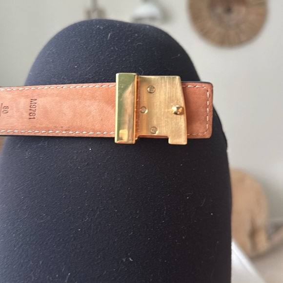 Louis Vuitton Women’s Leather Belt | Monogram Initials - Picture 6 of 15
